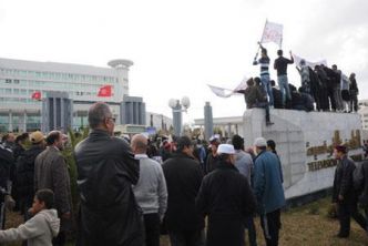 Levée du sit-in devant le siège de la Télévision Tunisienne