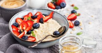 Petit-déjeuner : 21 recettes gourmandes pour manger des fruits dès le matin