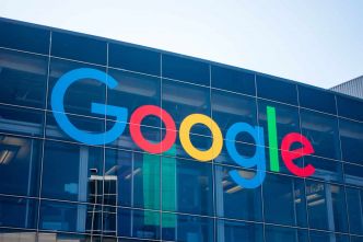 Google franchit le cap des 2 000 milliards de dollars et mise sur l'IA générative pour booster ses revenus publicitaires