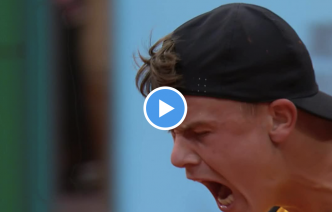L'énorme cri de rage de Rune, en mode Djokovic après son entrée en lice difficile
