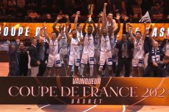 Basket : "On est fier, c'est du jamais vu". Fougères soulève sa 3e Coupe de France en 3 ans