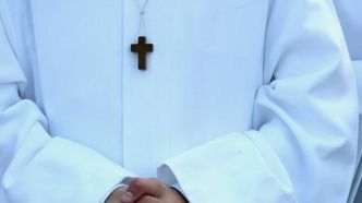 Tours : un prêtre retraité mis en examen pour viols et agressions sexuelles sur trois religieuses