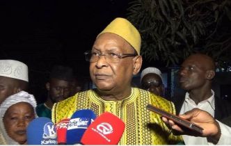 Conakry : Lansana Kouyaté, président du PEDN, rend hommage à feu Ibrahima Kalil Diallo, décédé