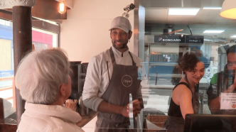 Gastronomie : le prix de la meilleure baguette de Paris décerné à Xavier Netry