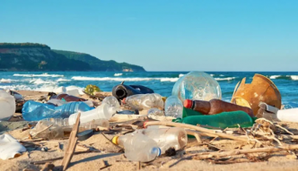 Le littoral tunisien souffre encore de la pollution plastique