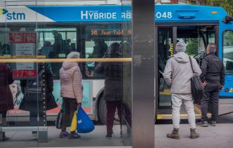 Les aînés utilisent plus le transport en commun à Montréal depuis le programme de gratuité