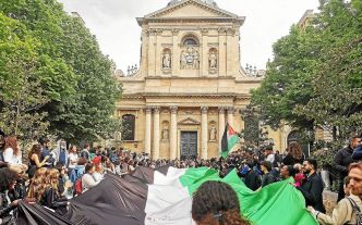 Après Sciences Po, la Sorbonne occupée par des manifestants pro-palestiniens