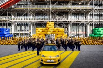 Renault fait le show et le diffuse pour lancer sa R5 E-Tech électrique