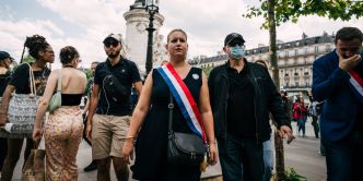 «Le gouvernement répond par la répression» : Mathilde Panot s'insurge contre sa convocation pour «apologie du terrorisme»