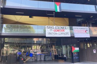 Des étudiants bloquent l'accès à Sciences Po à Strasbourg, en soutien au peuple palestinien