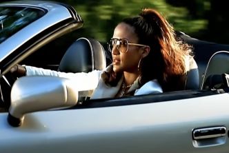 Les voitures en musique : l'Aston Martin DB7 de Jennifer Lopez