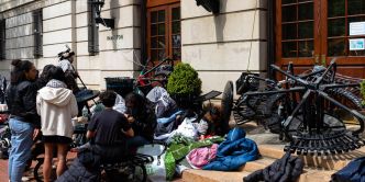 L'université Columbia à New York menace de "renvoi" les étudiants qui occupent un bâtiment