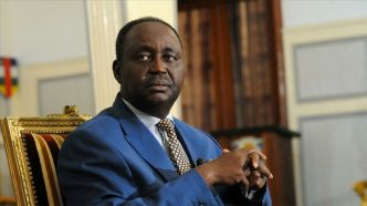 Centrafrique : mandat darrêt contre lex-président Bozizé pour de possibles crimes contre lhumanité (AFP)