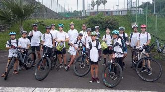 Trois jours sur deux roues : L’aventure cycliste des collégiens de Trois-Mares