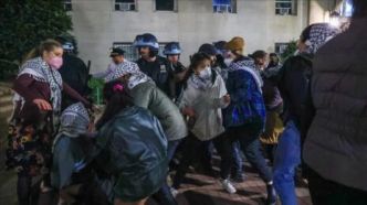 Université de Columbia : les manifestants pro-palestiniens évacués manu militari par la police
