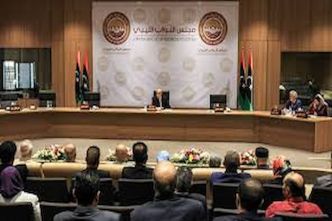 Le Parlement de l’est de la Libye approuve un budget