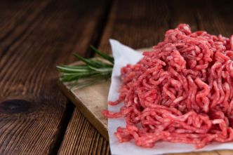 Comment décongeler la viande sans risque ?