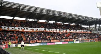 Lorient : en colère, les supporters ont envahi le terrain d'entraînement