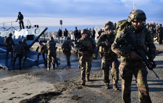 Envoi de troupes occidentales en Ukraine : le Kremlin dénonce les déclarations «très dangereuses» de Macron