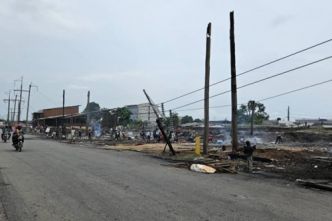Douala : un incendie sur une ligne de Sonatrel plonge le centre administratif et d'affaires dans le noir