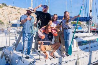 "Sail For Tomorrow" : On a tous des envies d'aventure et de liberté et c'est génial de faire ça entre amis