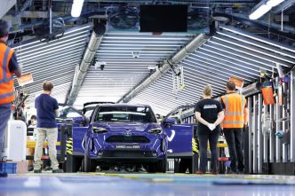 Les ventes de voitures neuves en hausse, Alstom écarté d'une future ligne à grande vitesse aux Etats-Unis : le Top/Flop de la semaine