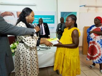 La fondation Ma Bannière offre 1000 kits aux femmes enceintes de Port-Gentil