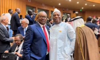 Depuis Banjul, le ministre Morissanda assure que ‘'la Guinée est en profonde transformation sociale, économique et politique''