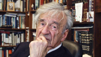 Elie Wiesel. “J’étais convaincu que la haine entre les nations et entre les peuples avait péri à Auschwitz”