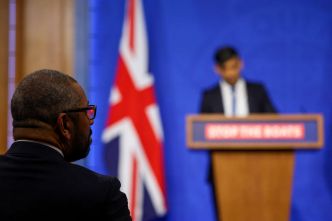 James Cleverly, ministre de l'intérieur du Royaume-Uni : « La loi migratoire avec le Rwanda constitue un changement colossal dans notre politique migratoire »