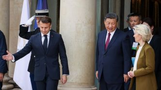 Visite de Xi Jinping en France : le président chinois assure vouloir œuvrer à "résoudre la crise" en Ukraine