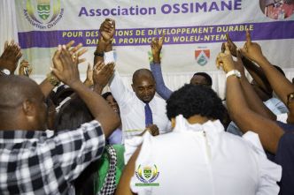 OSSIMANE : les habitants du 2è arrondissement d'Oyem autour de l'action d'Oligui Nguema