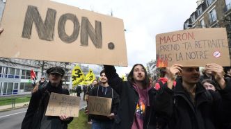 Doigts d'honneur lors d'une visite de Macron en Alsace : une manifestante relaxée
