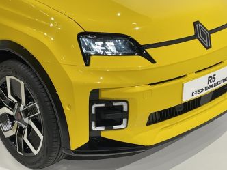 Une Renault 5 électrique moins chère que prévu ?