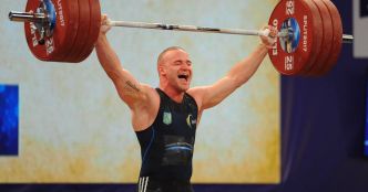 Guerre en Ukraine : mort au combat de l'haltérophile olympique Oleksandr Pielieshenko