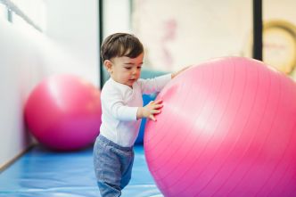 La baby gym, idéale pour développer la motricité et l'autonomie de votre enfant !
