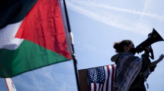 Macklemore soutient les Palestiniens dans un nouveau titre : "le sang est sur tes mains Biden"