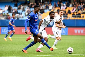 ESTAC : Lourde sanction pour les joueurs après les incidents face à Valenciennes