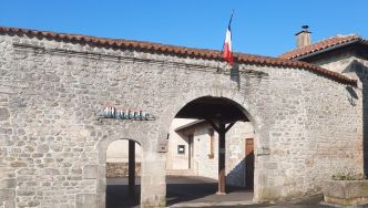 Saint-Sylvestre en Haute-Vienne, commune dont le granit a servi à la construction du campanile de la gare de Limoges
