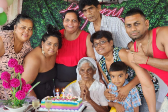 Trinidad célèbre Dharmie Deo, supercentenaire, qui vient de souffler ses 110 bougies
