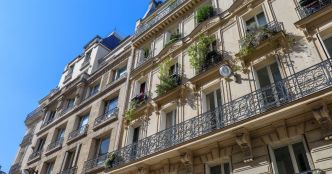 Claire Chazal nous dévoile son appartement immense de 200 m2 dans le 7e à Paris