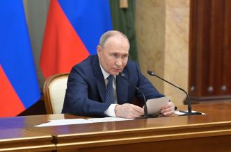 EN DIRECT : Poutine à la réunion anniversaire du Conseil économique suprême eurasiatique