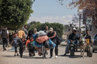 Gaza : des milliers de personnes contraintes de fuir alors que l'offensive militaire israélienne s'intensifie et que l'aide est bloquée à Rafah