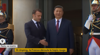 Macron perdu au milieu des géants Xi et Poutine