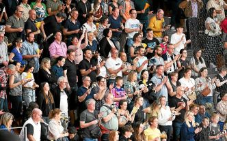 Une ambiance des grands soirs au Brest-Metz de handball