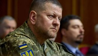 Guerre en Ukraine: il était le "général de fer", l'ex-commandant des armées Valery Zaloujny devient officiellement ambassadeur au Royaume-Uni