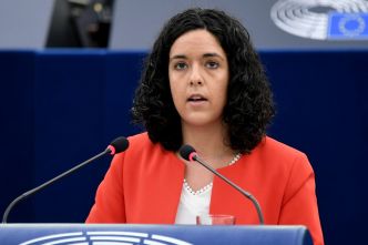 Élections européennes : Manon Aubry (LFI) bientôt visée par une plainte en diffamation ?