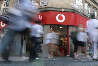 Le Royaume-Uni approuve la fusion Vodafone-Three sous certaines conditions