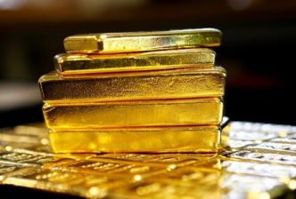L'or en passe de réaliser un gain hebdomadaire grâce aux espoirs de réduction des taux d'intérêt aux États-Unis