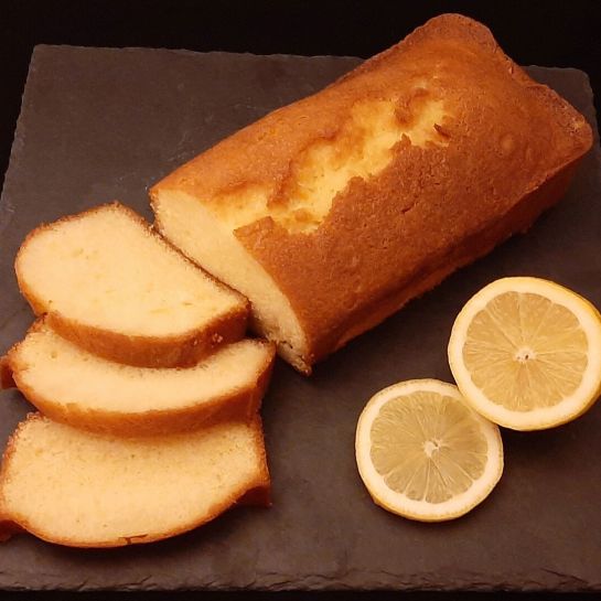 Cake au citron Pierre Hermé. Recette de gâteau aux agrumes moelleux